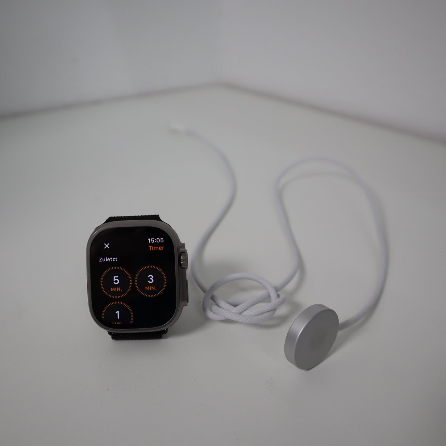 Apple Watch Ultra 2 IMEI: 357114369799653